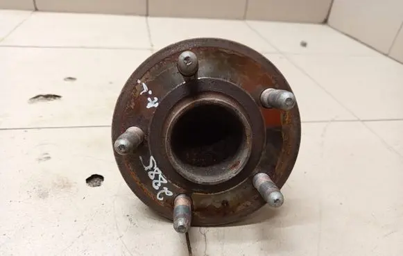 Opel Insignia A Rear wheel bearing hub 