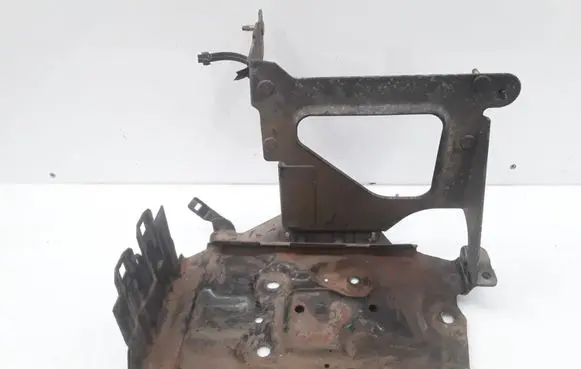 Nissan Almera N16 Battery tray 