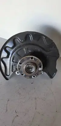 Volkswagen PASSAT B8 Front wheel hub 5q0407257