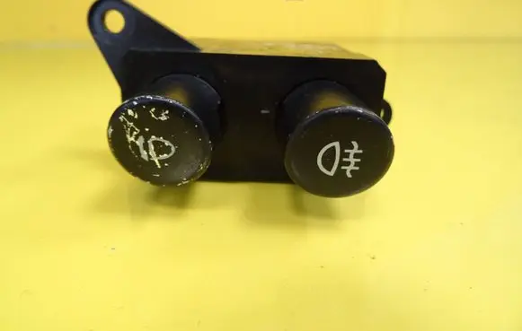 Mazda 323 F Fog light switch 