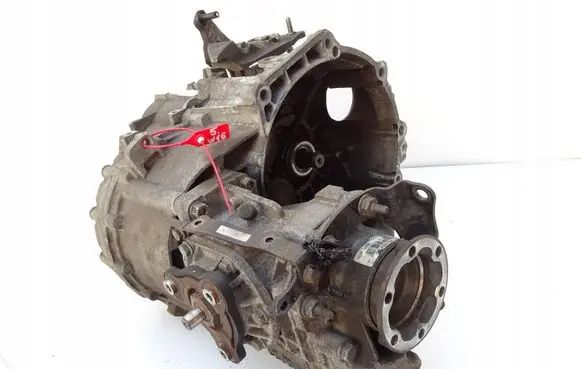 Audi Q3 8U Manual 5 speed gearbox MPG