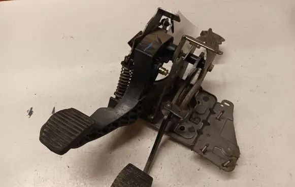 Peugeot 307 Pedal assembly 10387212 10381214