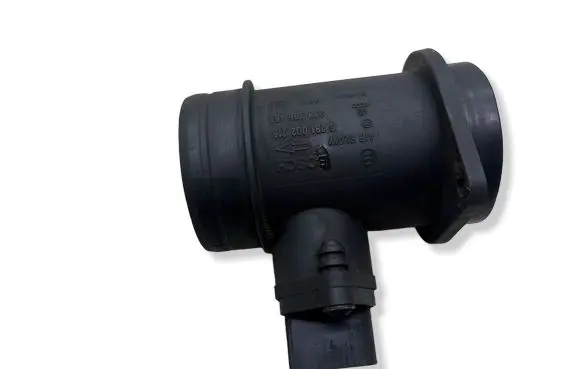 Ford C-MAX I Mass air flow meter 028906461