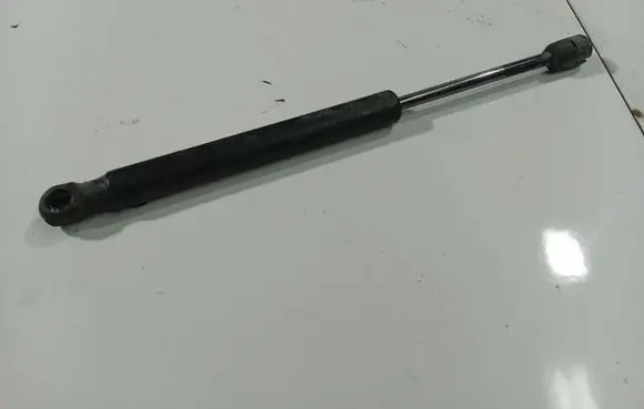 Hyundai Sonata Tailgate/trunk strut/damper 