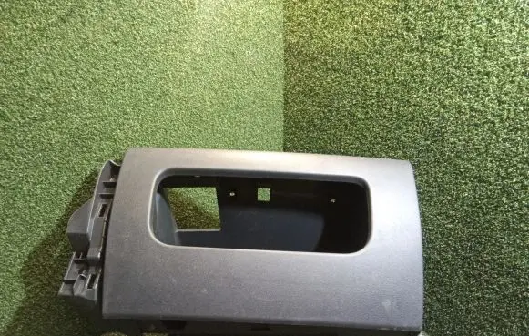 Fiat Talento Glove box 681084578R 681084723R 93868005