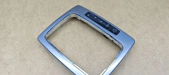 Mercedes-Benz C W204 Gear shifter surround trim plastic A2042673888
