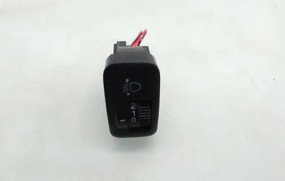 Honda CR-V Headlight level height control switch