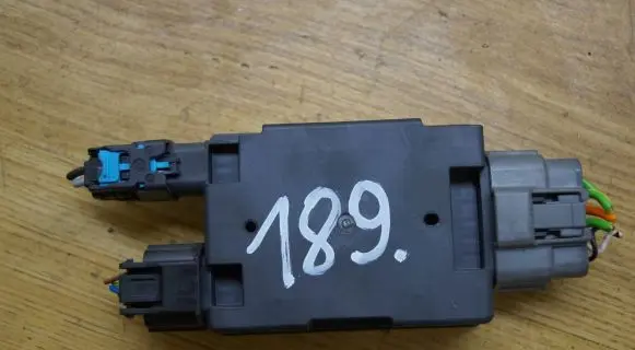 Nissan Qashqai Fuel injection pump control unit/module 169109238R