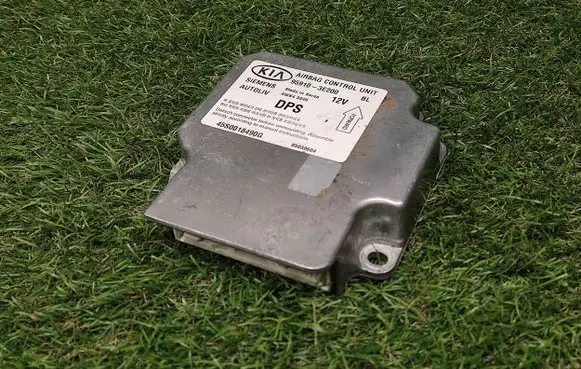 KIA Sorento Airbag control unit/module 959103E200 5WK43245