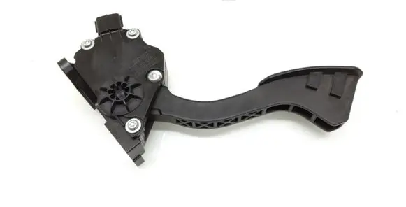 Toyota Prius+ (ZVW40) Accelerator throttle pedal bracket 7811012050 1988008572 04S16C00068