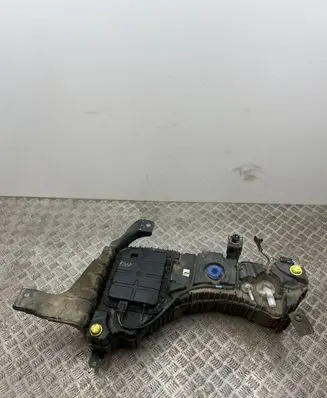 Peugeot 5008 II AdBlue liquid reservoir 9813819480 P1000882