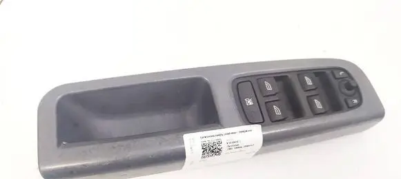 Volvo S40 Electric window control switch 30795081 03451700
