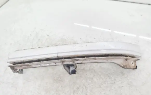 Under headlight/headlamp trim