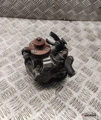 Volvo XC60 Fuel injection high pressure pump 0445010618