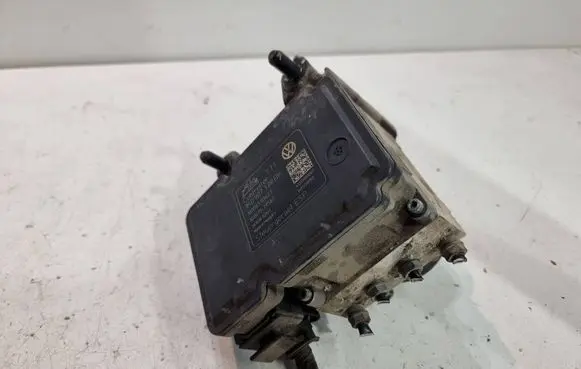 Skoda Superb B6 (3T) ABS Pump 1K0907379BK 10061939561 10096103633