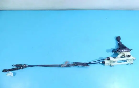 Gear shift cable linkage