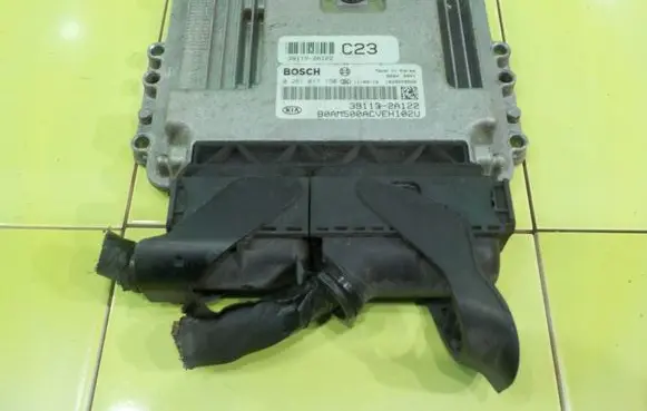 KIA Soul Engine control unit/module 391132A122