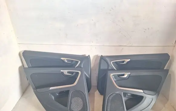 Volvo S60 Door card panel trim set 31366168 31366169 8635872
