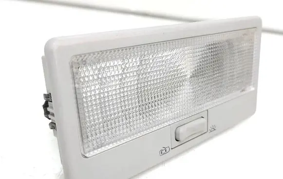 Volkswagen Transporter - Caravelle T4 Front seat light 357947111