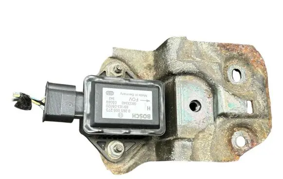 Toyota Avensis T250 ESP acceleration yaw rate sensor 8918305020 0265005273
