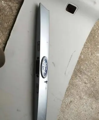Ford Mondeo MK IV Tailgate/trunk/boot lid