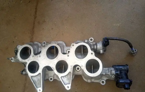 Lexus GS 300 350 430 450H Intake manifold