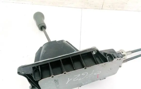 Nissan Cube Z12 Gear shifter/selector 608000801