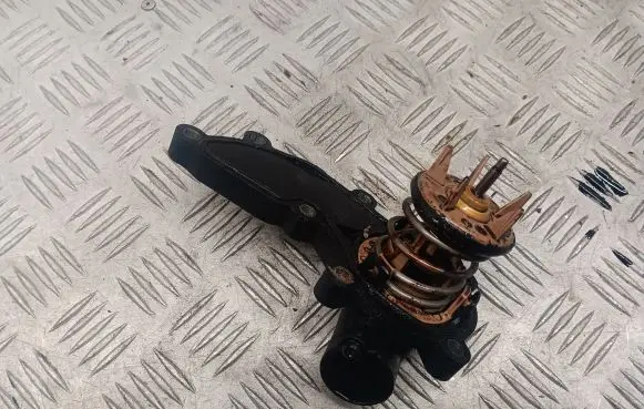 Audi Q5 SQ5 Thermostat 06E12111AL