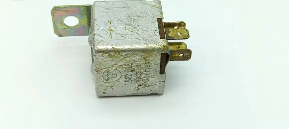 BMW 7 E23 Light relay 1362386 9220