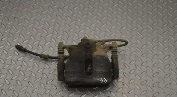 Volkswagen Golf Sportsvan Front brake caliper