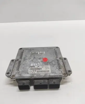 Renault Trafic I Engine control unit/module 0281010765 9644199680 11660303