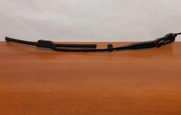 Volvo XC40 Windshield/front glass wiper blade 9479 3392380144