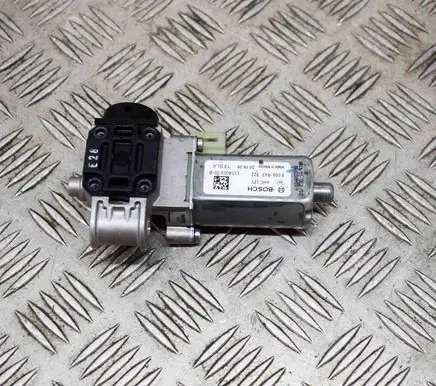 Tesla Model 3 Seat adjustment motor 6004RA3522 110400300B
