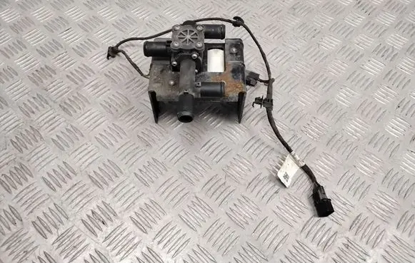 Hyundai Ioniq Coolant heater control valve W3G7500