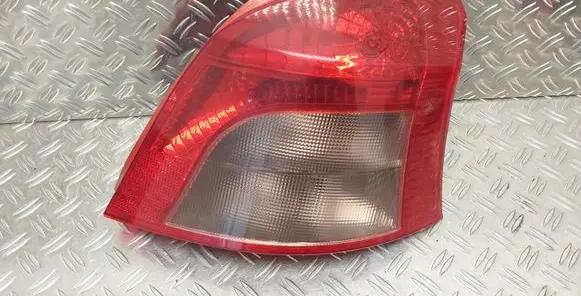 Toyota Yaris Rear/tail lights 815500D110