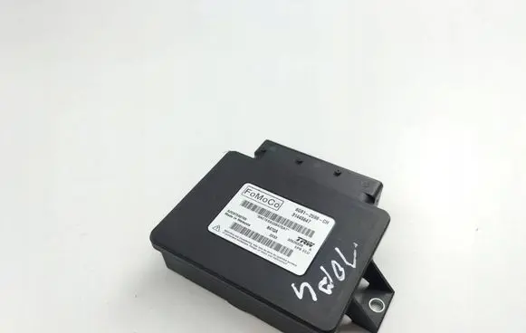 Volvo V70 Hand brake control module 31445647