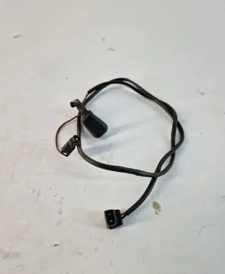 Mercedes-Benz E W124 Windshield washer spray nozzle 