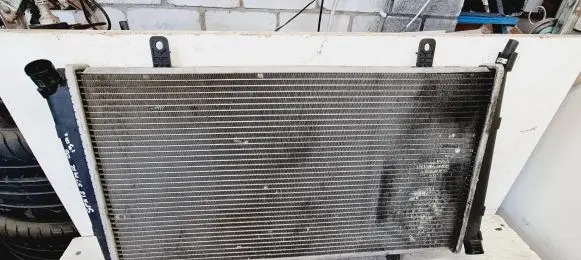 Mitsubishi Space Star Coolant radiator