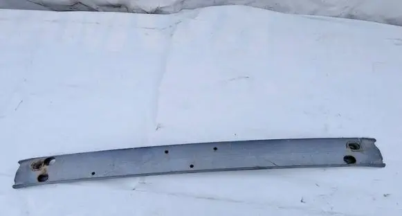 Toyota Yaris Front bumper cross member