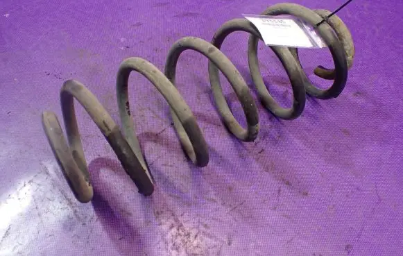 Toyota Auris 150 Rear coil spring