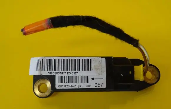 Mercedes-Benz C W203 Airbag deployment crash/impact sensor 0018204426