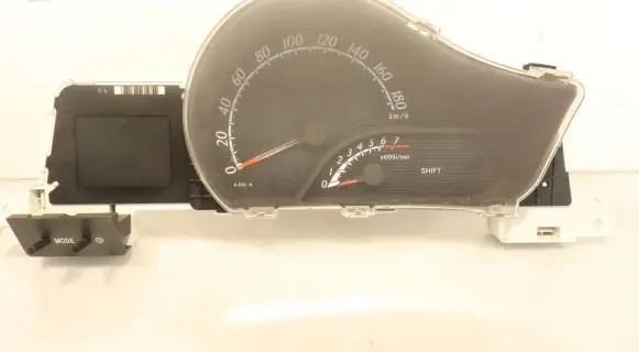 Toyota iQ Clock 