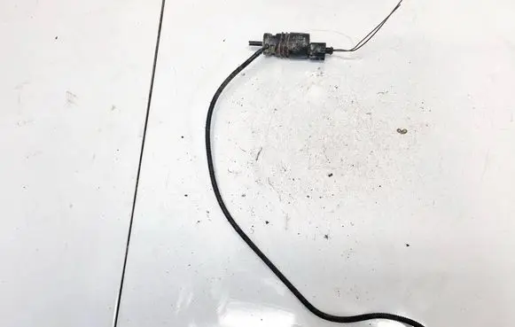 Audi A4 S4 B5 8D Windscreen/windshield washer pump 1K5955651