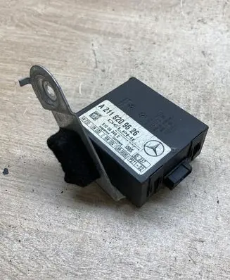 Mercedes-Benz E W211 Alarm control unit/module 2118209626