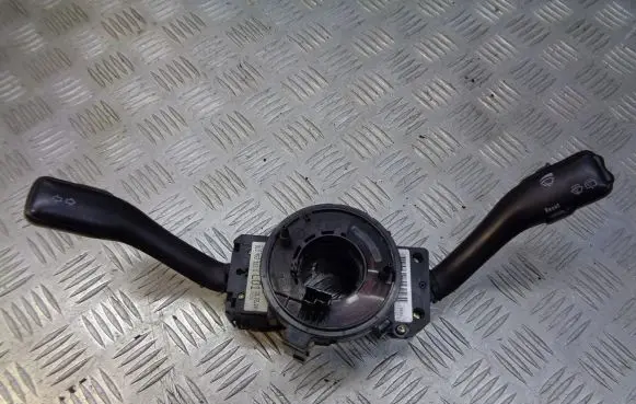 Skoda Fabia Mk1 (6Y) Headlight wiper switch 4BO953503H