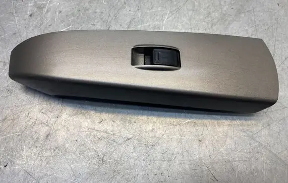 Toyota Prius (NHW20) Electric window control switch 7427147050