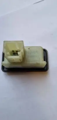 Renault Espace - Grand espace IV Tailgate glass/window release handle 8200000900