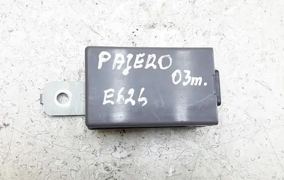 Mitsubishi Pajero Other relay mn117823