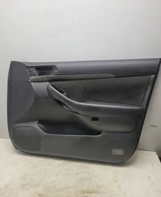 Toyota Avensis T250 Front door card panel trim