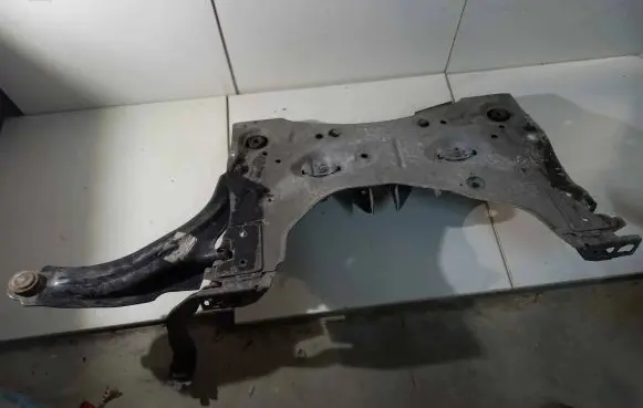 Renault Zoe Front subframe